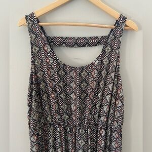 NWOT Reitmans Abstract Diamond Print Casual Sleeveless Column Maxi Dress